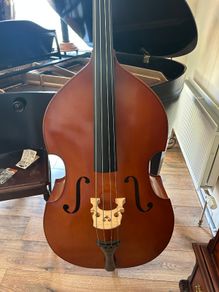 Double Base in Excellent Condition