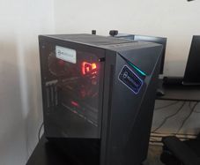 Gaming computer bundle