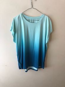 Gym top (medium)