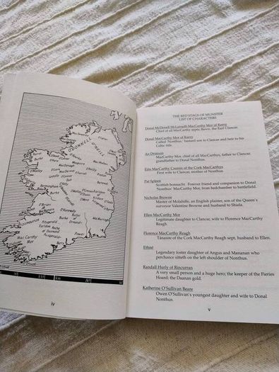 The Red Stags of Munster by Rod Hunt 2001 in very good condition FREE STANDARD POSTAGE INCLUDED