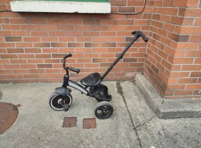 Q Play Elite Trike with Push Bar