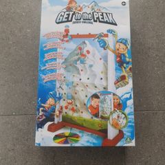 Get to the Peak Board game