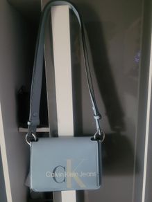 Calvin klein cross bag