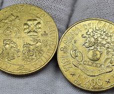 Italy 1993 Aeronautica Militare 200 Lira / 1994 Arma dei Carabineri 200 Lira 1991 200 Lira Coin Lot