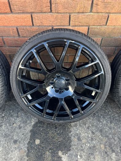 18" black alloys 5x100