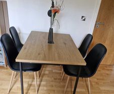 Modern Dining Table and Chair Set. Like New