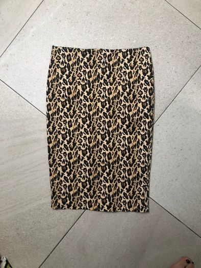 pencil skirt