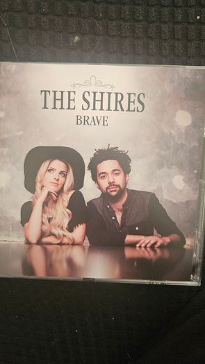The Shires - Brave.