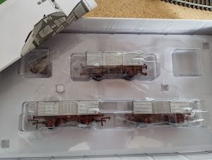 Irish Railway Models Bulleid wagon packs x2
