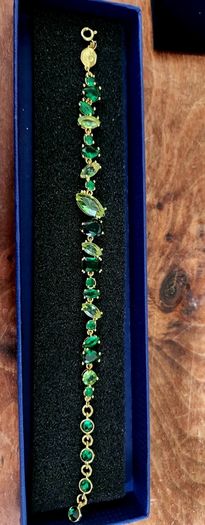 Swarovski bracelet with box