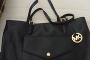 Michael kors ladies bag