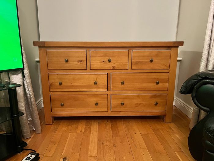 oak chest of drawer