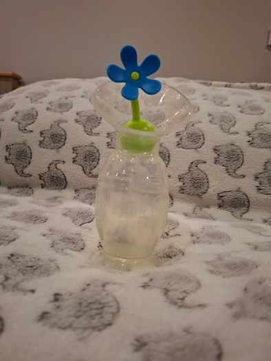 Breast Pump & Baby Carrier