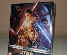 Star Wars Episode VII: The Force Awakens - Zavvi Exclusive 4K Ultra HD Steelbook (3 Disc Edition includes Blu-ray)