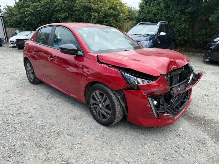 222 Peugeot 208 1.2 petrol