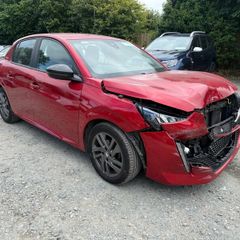 222 Peugeot 208 1.2 petrol