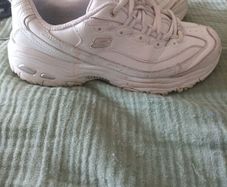sketchers memory foam