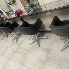 Hair salon stying chairs  8 and 1 wash basin