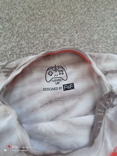 boy's t-shirt. Age 6/7