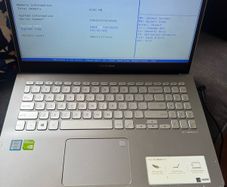 ASUs i7 8gen laptop