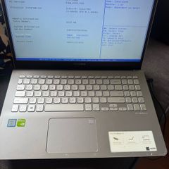 ASUs i7 8gen laptop