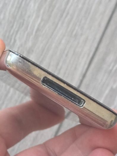 iPod 6th Gen Classic 80gb (Free Post)