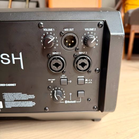 Headrush FRFR108 MKII (With case)