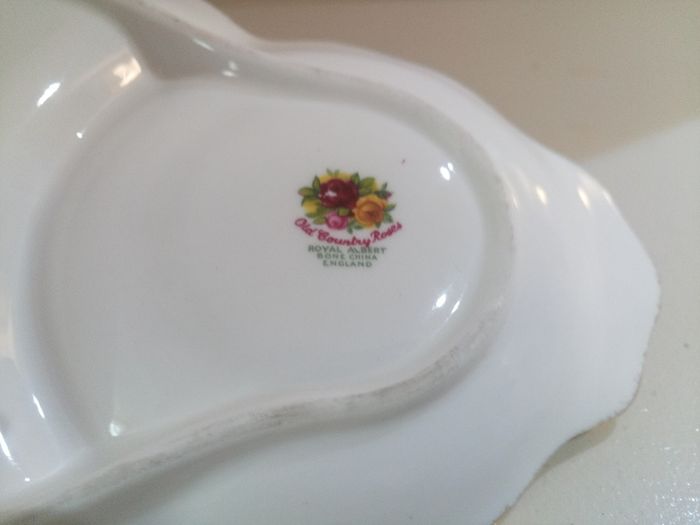 Tennis Set / TV Set Royal Albert Old Country Roses Bone China