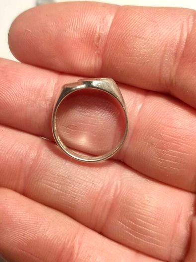 1978 Double Heart Sterling Silver Ring