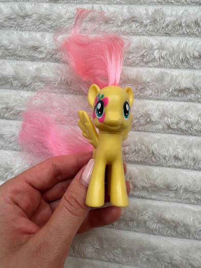 My Little Pony Cutie Mark Magic Fluttershy approx. 9 cm. Used Please see photos