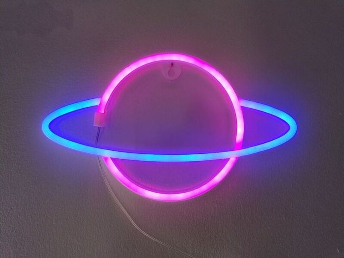 LED Neon Light Saturn