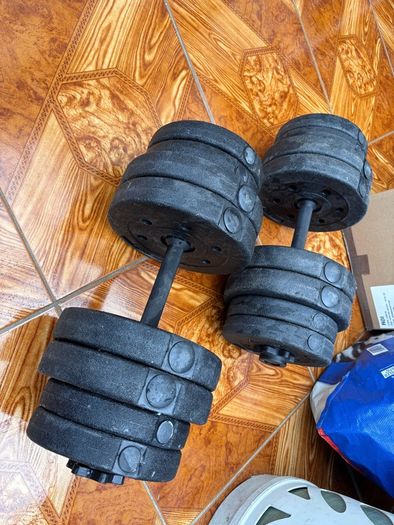 Adjustable Dumbbell Set 30 kg plus