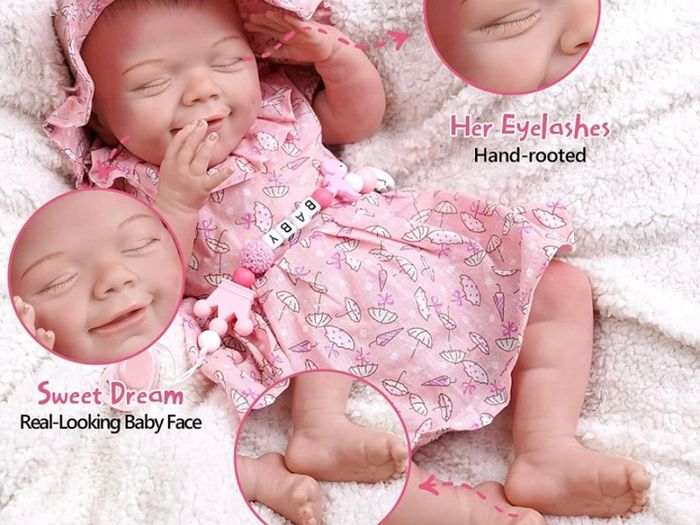 Lifelike Reborn Baby Dolls - 20-Inch Sweet Smile Realistic-Newborn Baby Dolls Sleeping Baby Girl Real Life Baby Dolls with Toy Accessories Gift Set (FREE POSTAGE)