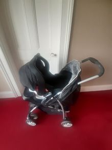 Baby car seat, car seat base and pushchair set