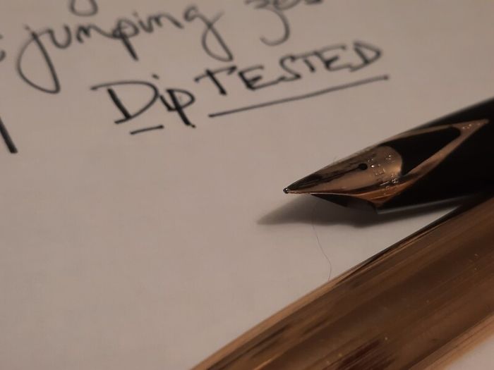 Sheaffer Imperial 444 Rolled Gold - Gorgeous Writer