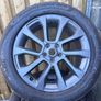 Land Rover 21 Alloy with tyres Image 4