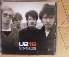 U2 - 18 Singles CD