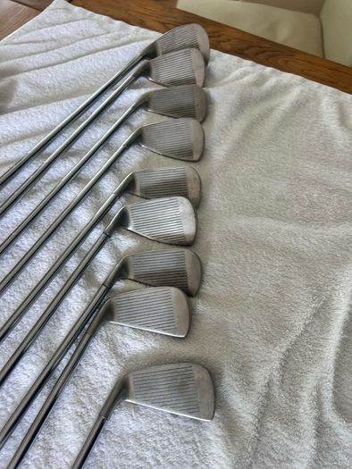 spalding   iron golf set