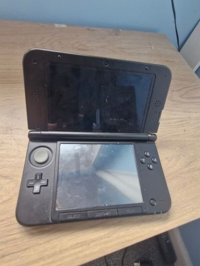 Nintendo 3DS XL