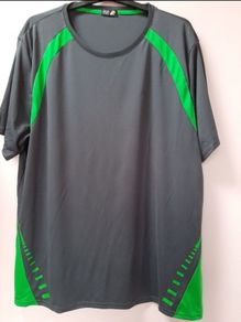 New Tee shirt XXL tag attached