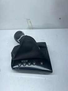 Skoda Superb Tdi Mk2 2014 Auto Gear Knob 3t2713203a A2l10b1s