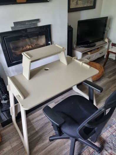 computer desk and chair