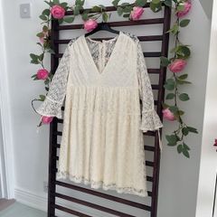dress Bnwt cream lace mini dress grace & mila size small 10