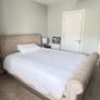 king bed Image 2