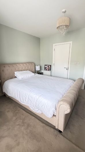 king bed