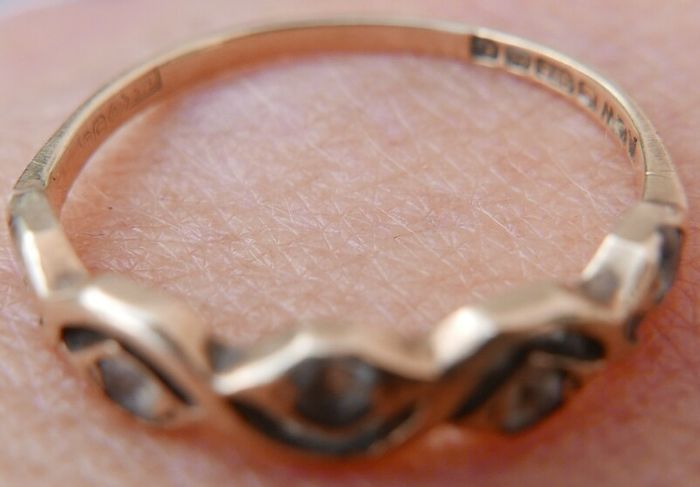 Vintage 9ct Solid Gold 375 5-Stone  Gemstone Ring