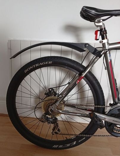 TREK 3500 ((26"))-((21 SPEED))-((Lightweight))
