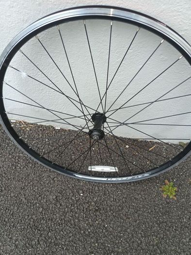 bike wheel front 26 inch Carrera in good condition