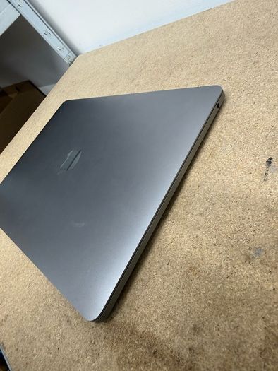 Apple Macbook Pro 13.3"-M2-16GB RAM-500GB SSD-Excellent Condition