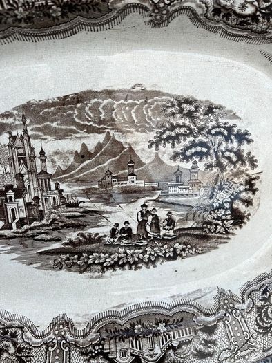 Old plates dishs